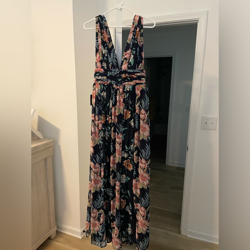 Low cut Floral Maxi Dress